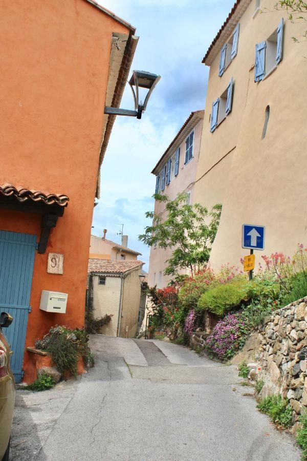 La Garde Studio Atypique Le Rocher, Climatisation, Belle Decoration Bagian luar foto