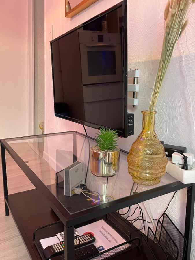La Garde Studio Atypique Le Rocher, Climatisation, Belle Decoration Bagian luar foto