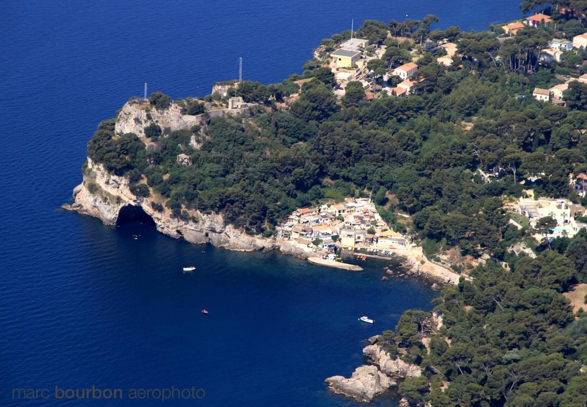 La Garde Studio Atypique Le Rocher, Climatisation, Belle Decoration Bagian luar foto